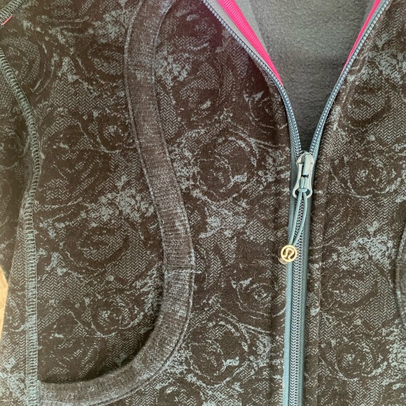 Lululemon scuba hoodie - Picture 5 of 5